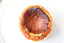画像をギャラリービューアに読み込む, バスクチーズケーキミニ/ Mini Basque Cheesecake ( Set of 2, each 180g)
